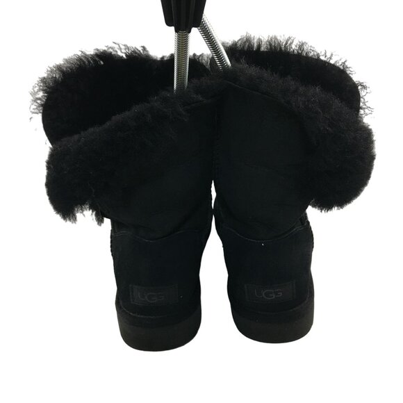 UGG BAILEY BUTTON II BLACK SUEDE SHEEPSKIN WINTER BOOTS 1016226 WOMENS SIZE 8 - Picture 3 of 7